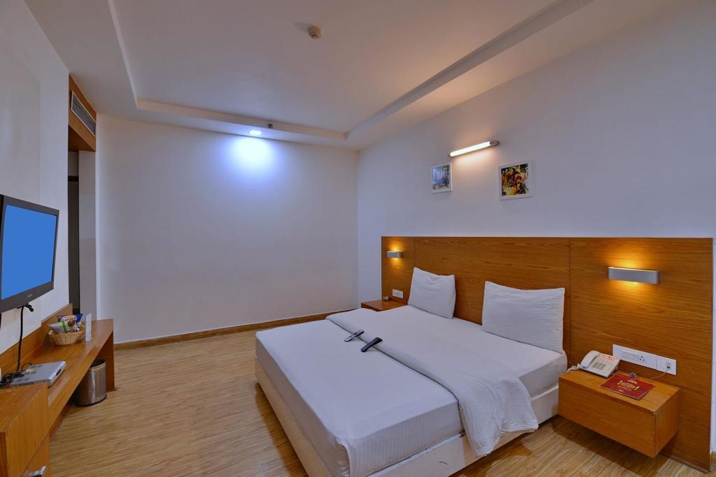 Jassons Sheesh Mahal Hotel Murthal Esterno foto
